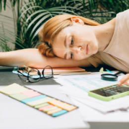 How Do I Pay Off Student Loans Quickly?
